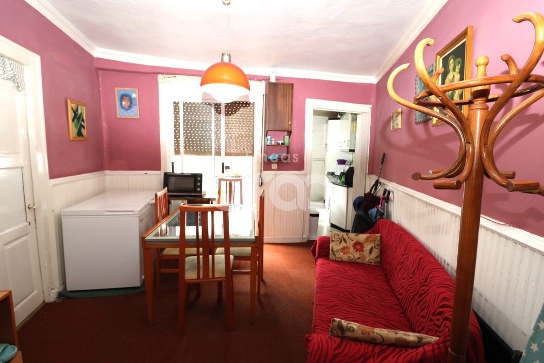 Bedroom of Flat for sale in Bilbao   with Balcony