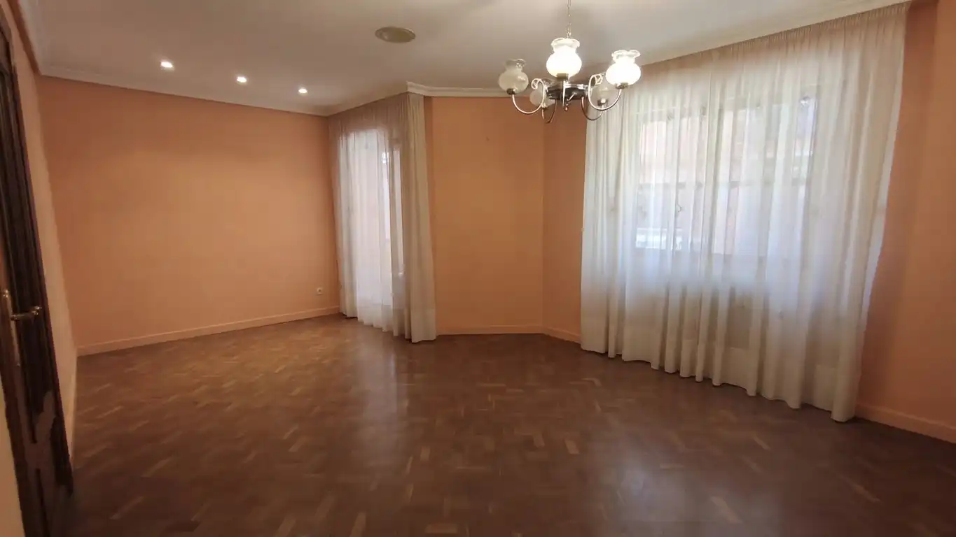 Piso con ascensor en venta en Calle Norte, imagen 17