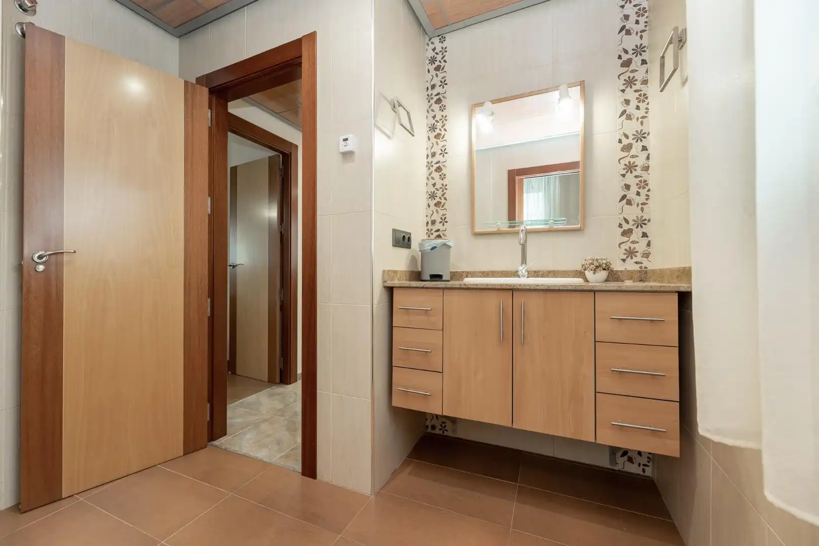 Baño de Casa o chalet en venta en Albolote con Terraza, Trastero y Piscina
