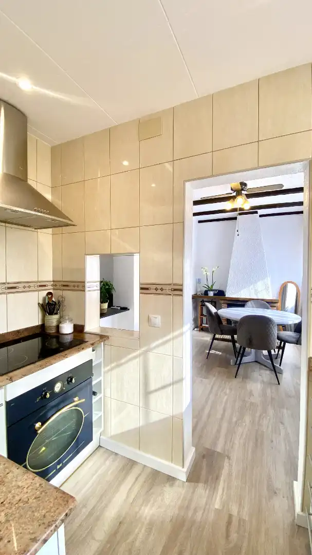 House with terrace for sale in Carrer Penedès, imagen 25