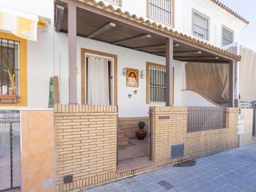 Maison mitoyenne à vendre à Calle CONDOR 29