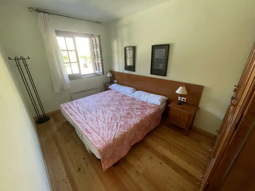 Bedroom of Flat for rent in Llavorsí  with Oven, Washing machine and Balcony