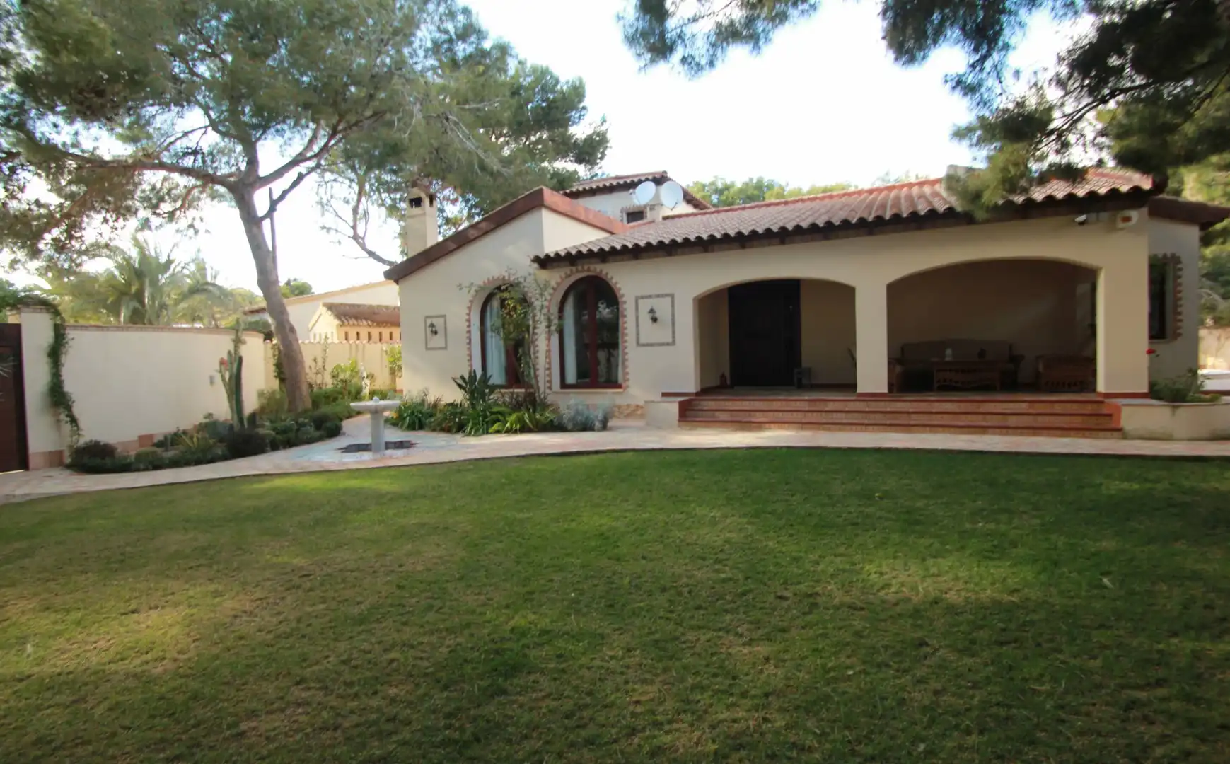 Villa avec piscine à vendre à Calle Calle Calderón de la Barca