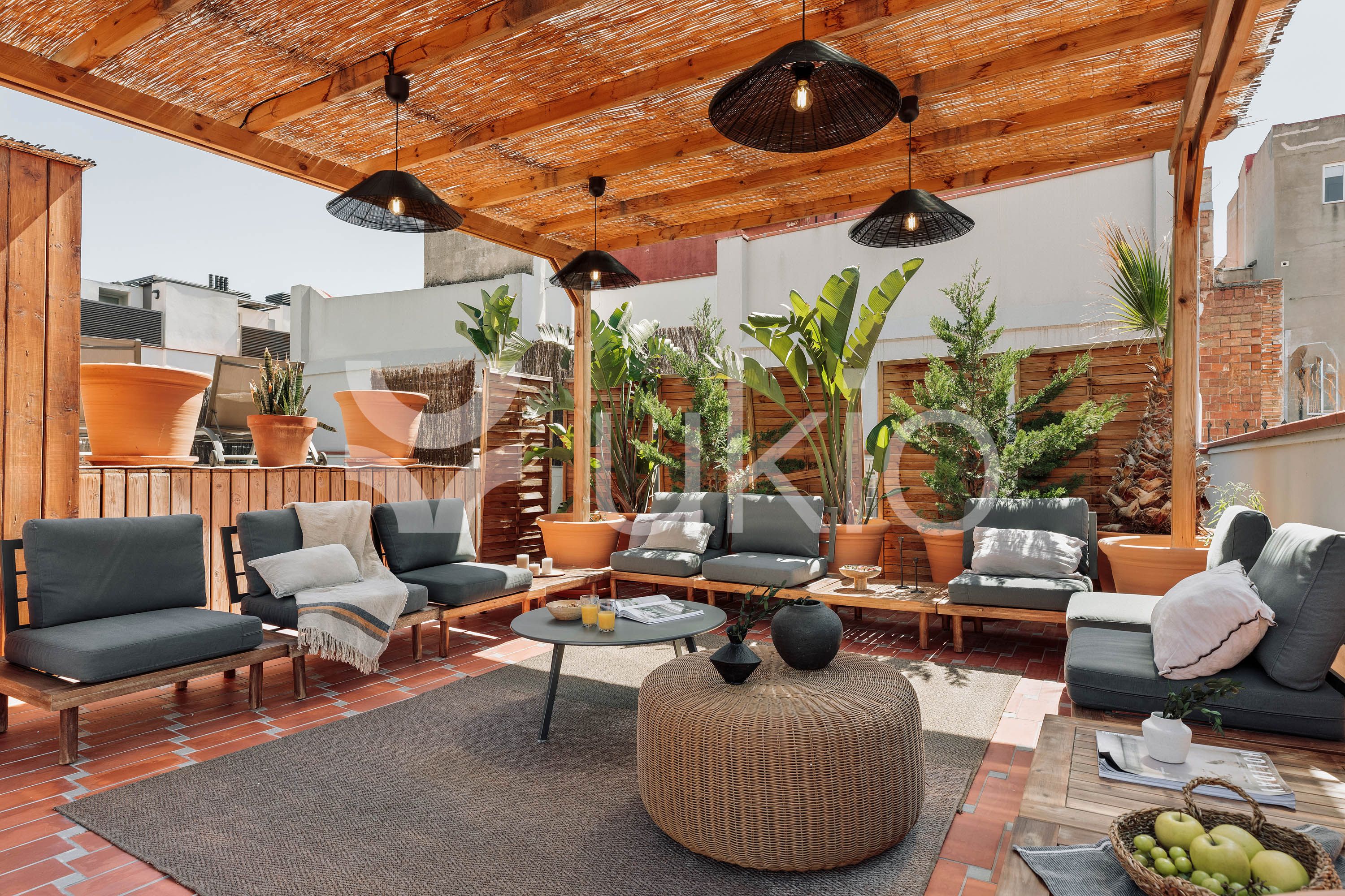 Terraza de Apartamento de alquiler en  Barcelona Capital con Aire acondicionado, Calefacción y Amueblado