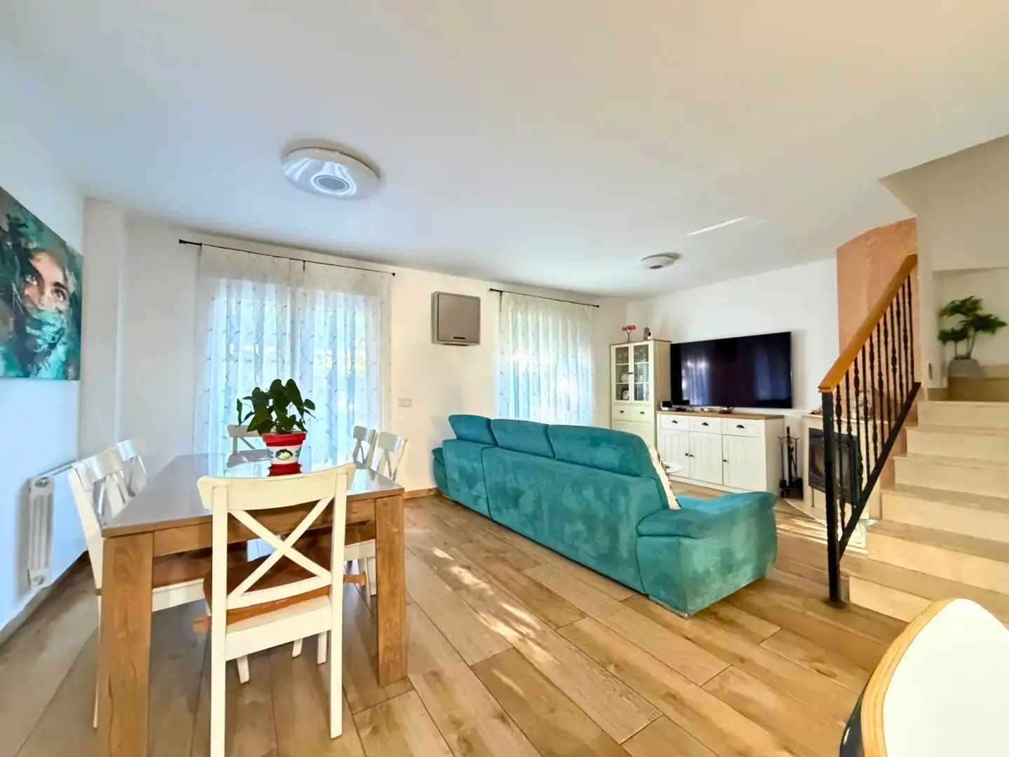 Sala de estar de Casa adosada en venta en Casco Histórico