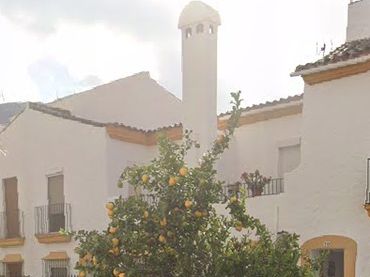 Maison mitoyenne à vendre à Avenida de la Independencia 30