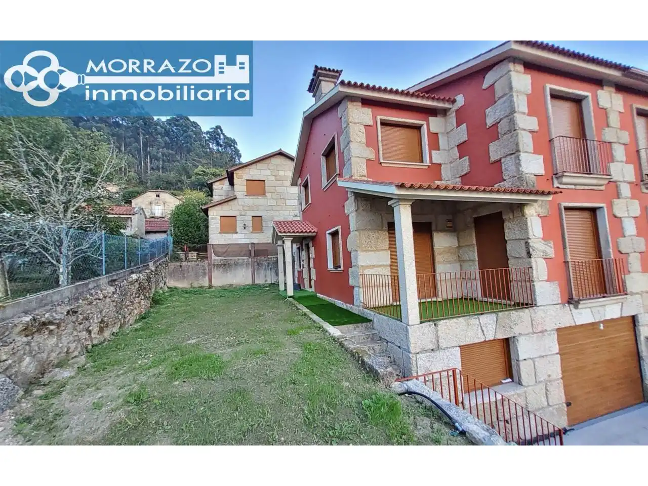 Vista exterior de Casa adosada en venta en Moaña con Calefacción, Jardín privado y Terraza