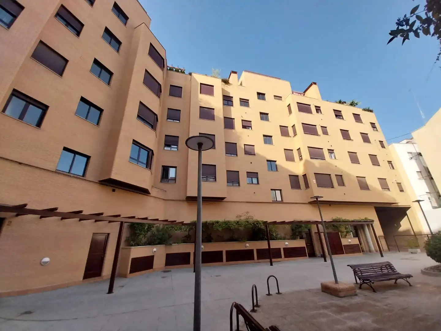 Flat for rent in Paseo de la Chopera, Centro