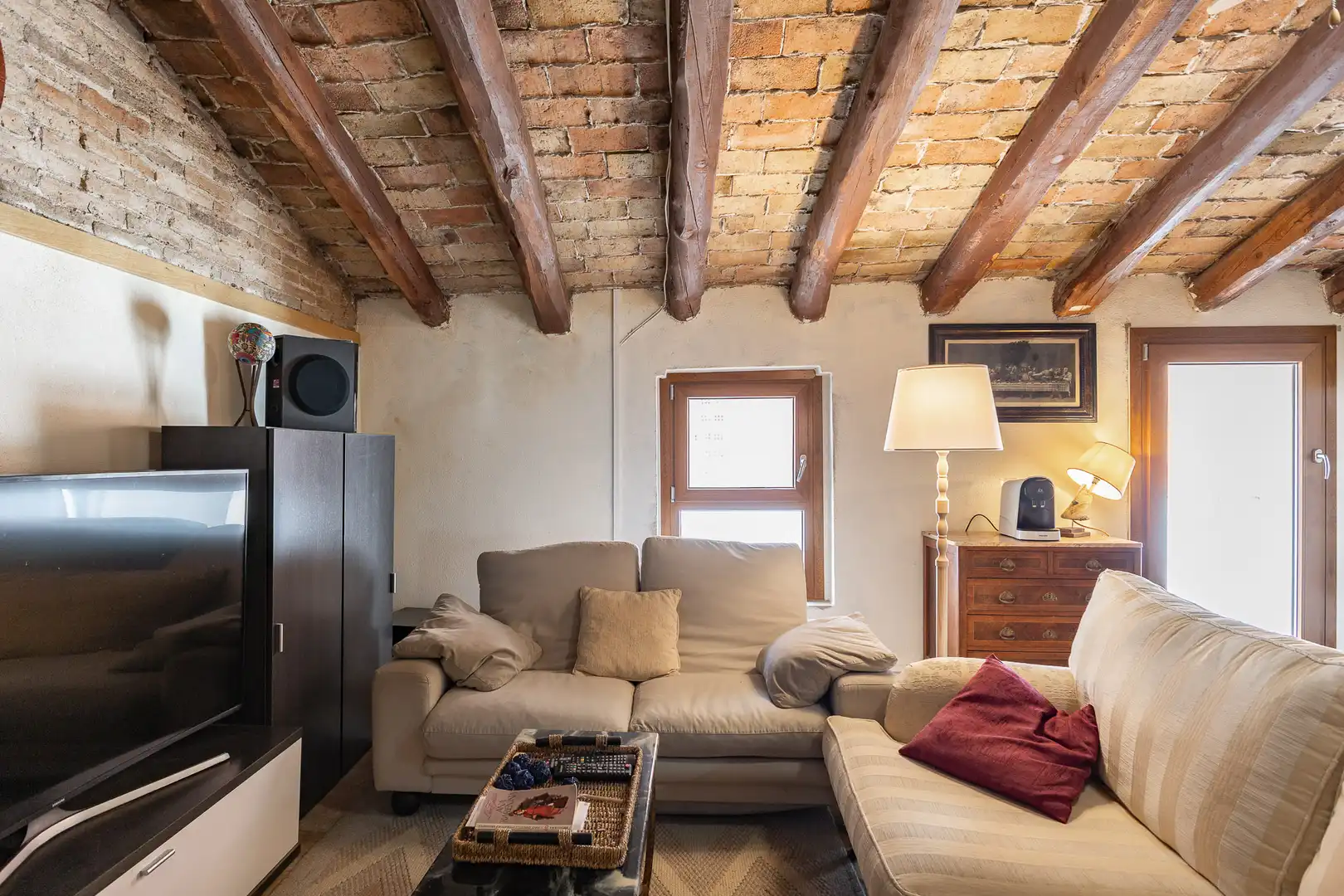 Sala de estar de Casa adosada en venta en Torrelavit con Calefacción y Terraza