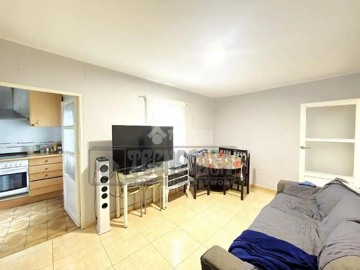 Living room of Flat for sale in Cuenca  with Heating and Parquet flooring