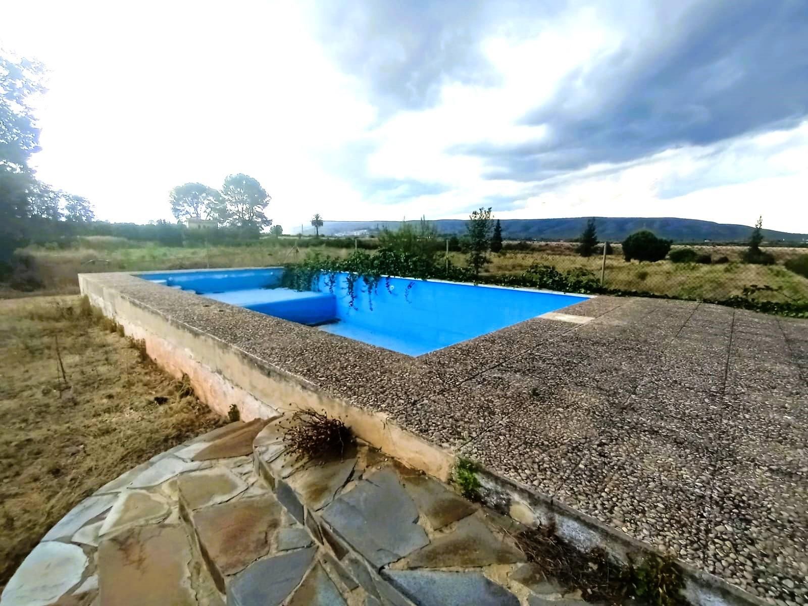 Piscina de Casa o xalet de lloguer en Canals amb Jardí privat, Terrassa i Piscina