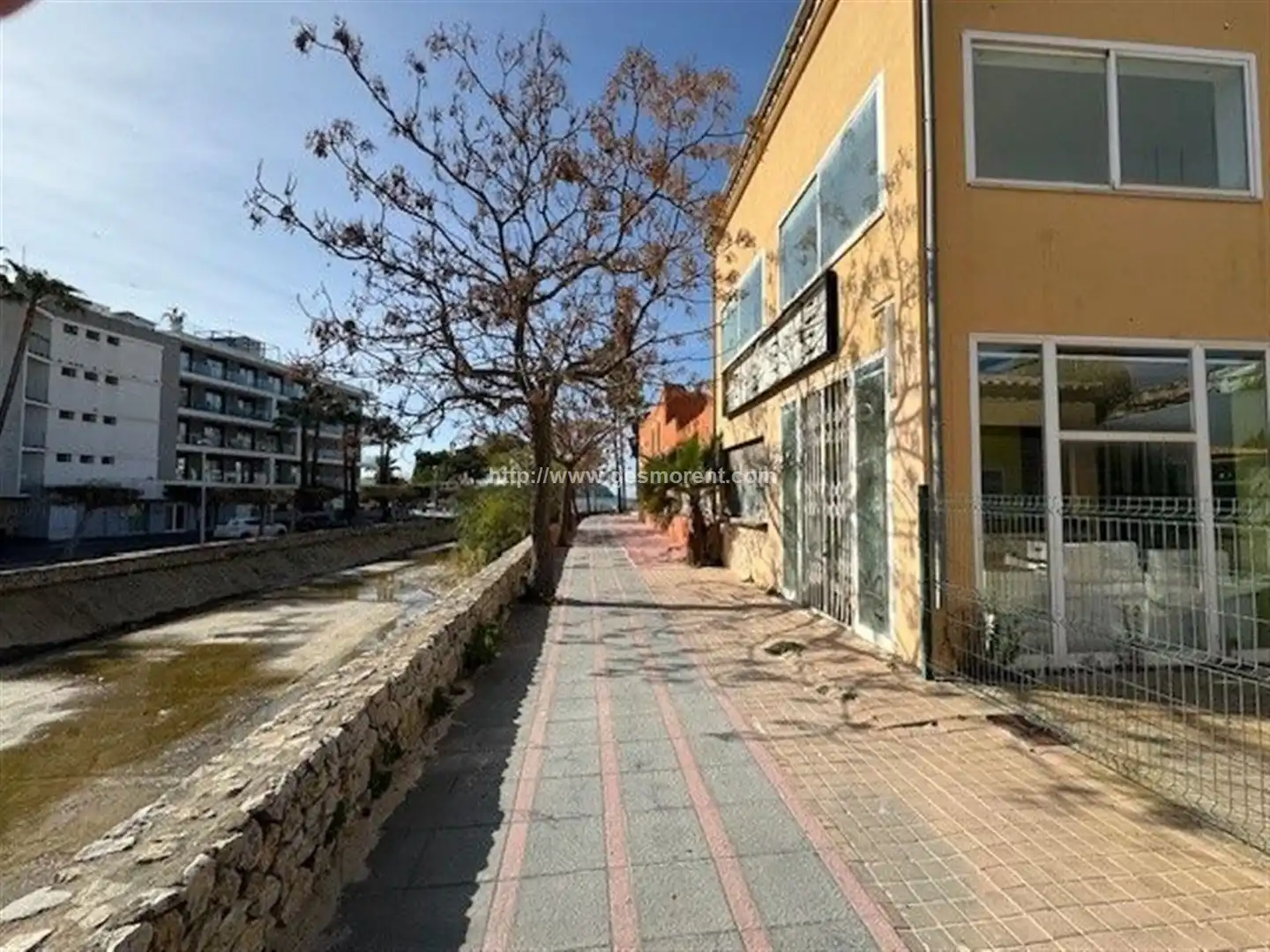 Außenansicht von Gebäude zum Verkauf in Calvià
