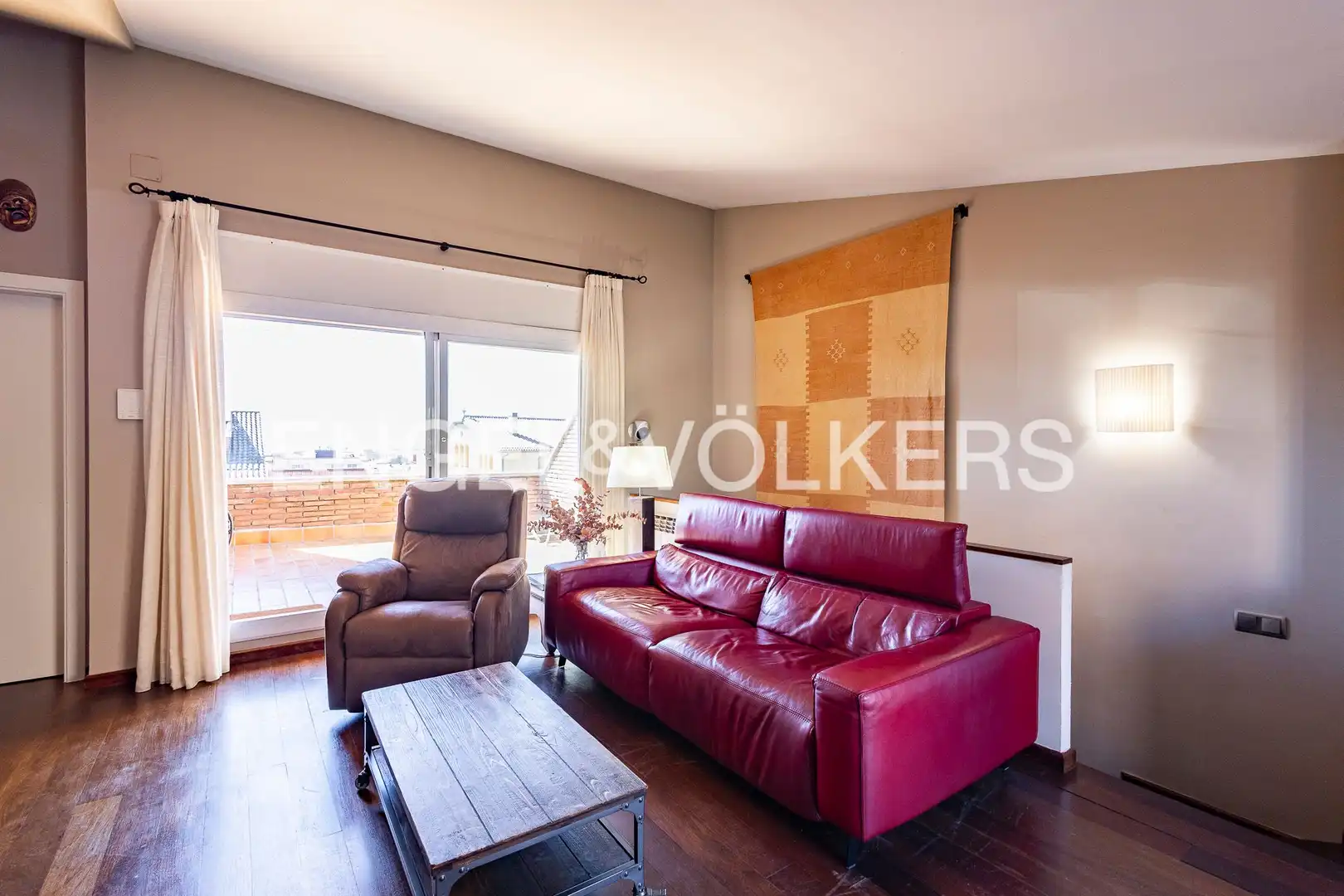 Living room of Houses for sale in Sant Feliu de Llobregat  with Heating, Private garden and Terrace