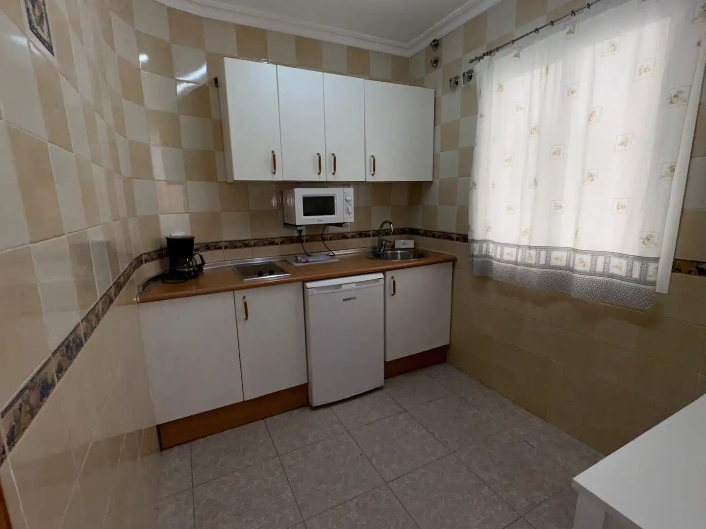 Inmuebles singulares con ascensor en venta en La Carihuela - Los Nidos, imagen 44