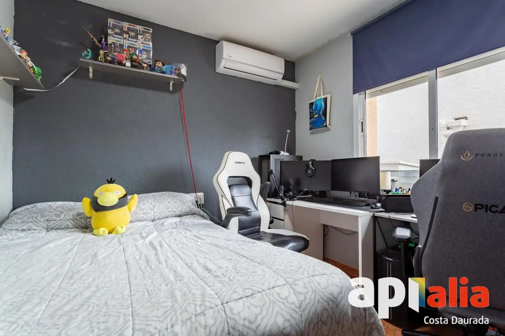 Casa aparellada amb terrassa en venda a Carrer Pamplona, imagen 15