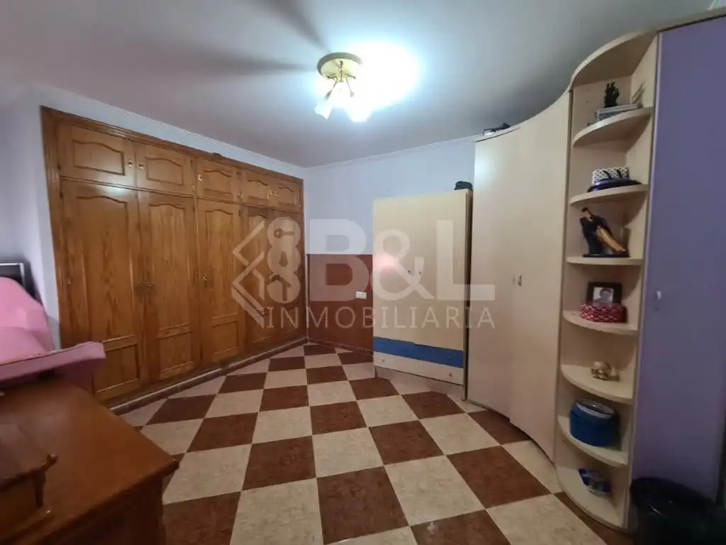 Houses for sale in Nuevo Parque - Los Rosales - Tráfico Pesado