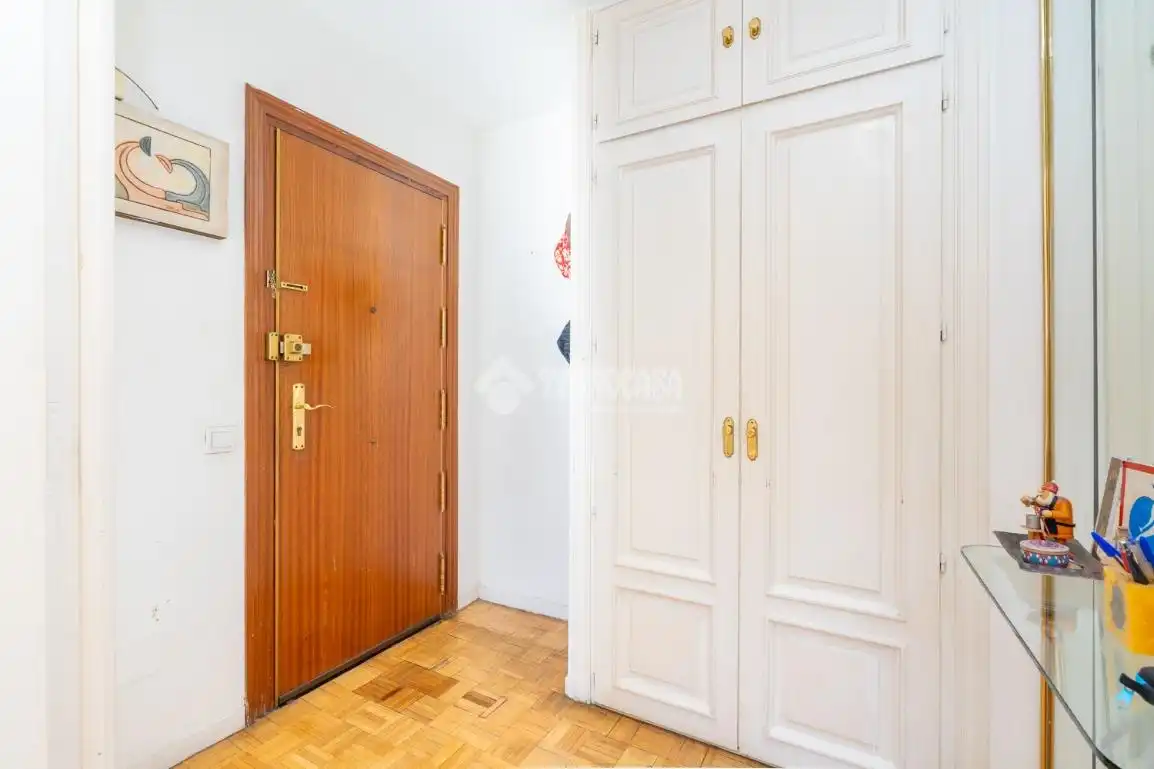 Piso en venta en Coslada con Aire acondicionado, Calefacción y Parquet