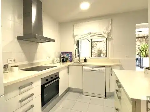 Detached homes for sale in El Manantial