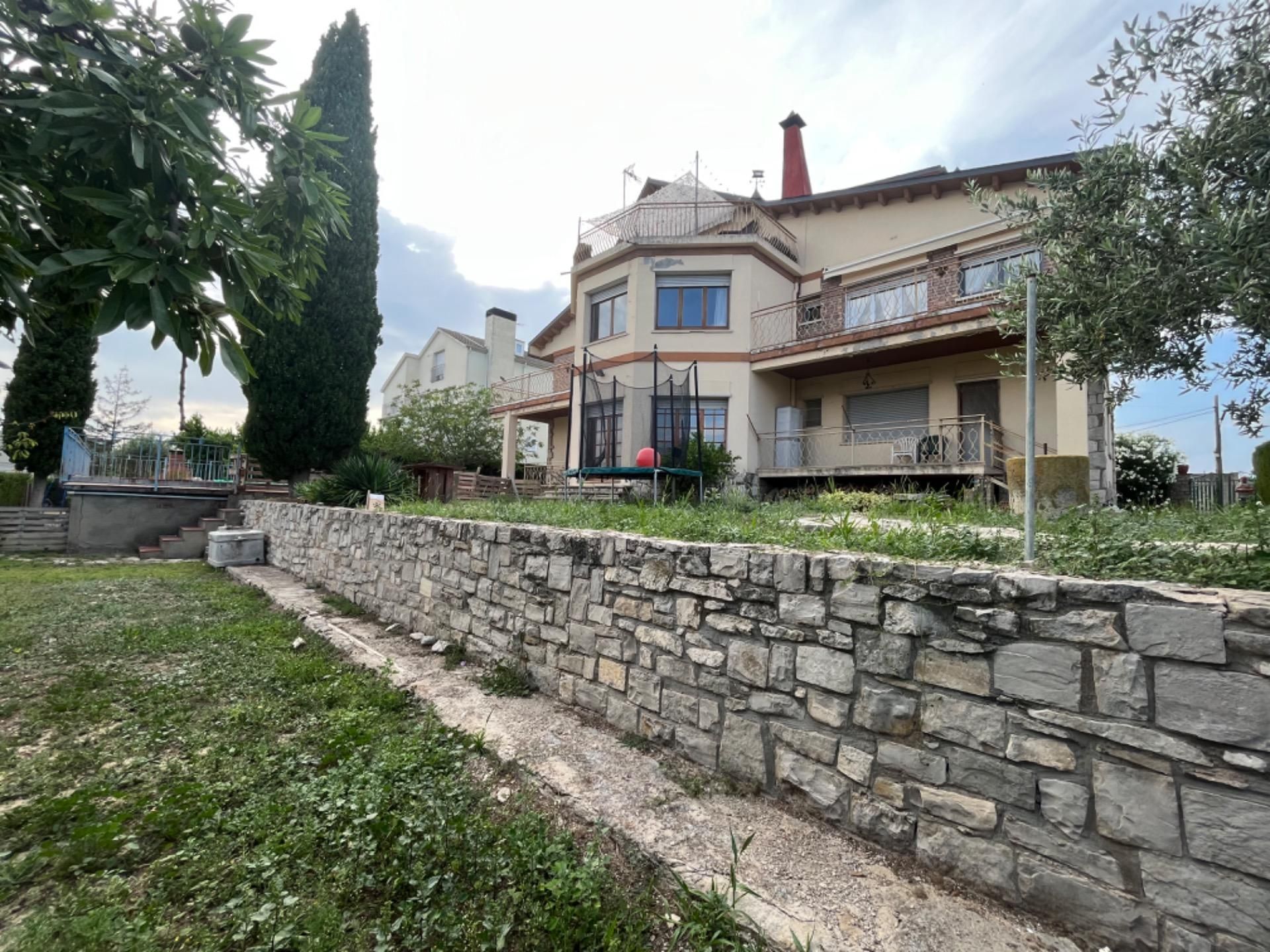 Exterior view of House or chalet for sale in Cervera  with Heating, Private garden and Terrace