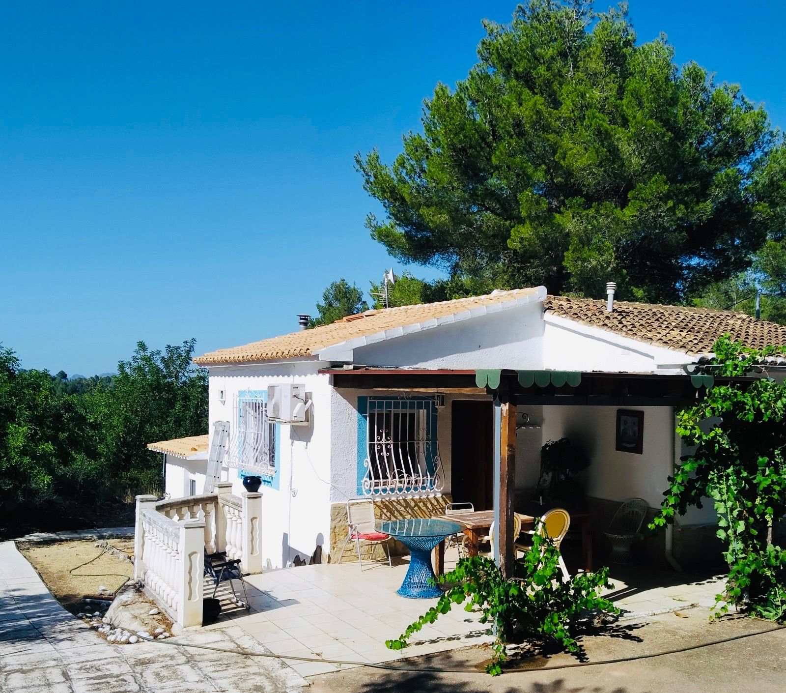 Vista exterior de Casa o chalet en venta en Parcent con Calefacción, Jardín privado y Terraza