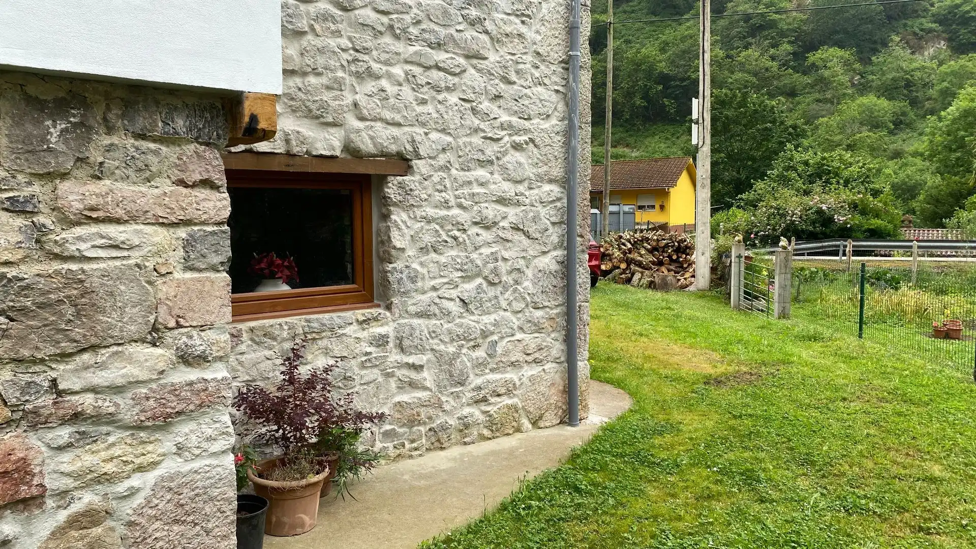 Houses for sale in Ceneya, Amieva