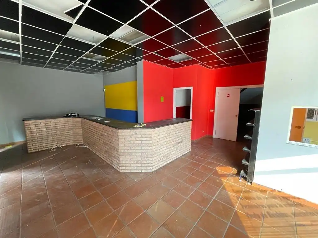 Local comercial en venda a Cuatro Vientos, imagen 3