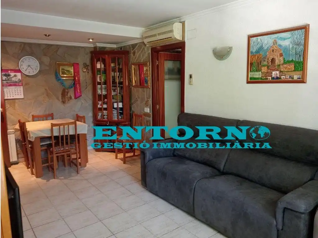 Living room of Flat for sale in Mollet del Vallès  with Air Conditioner, Heating and Terrace