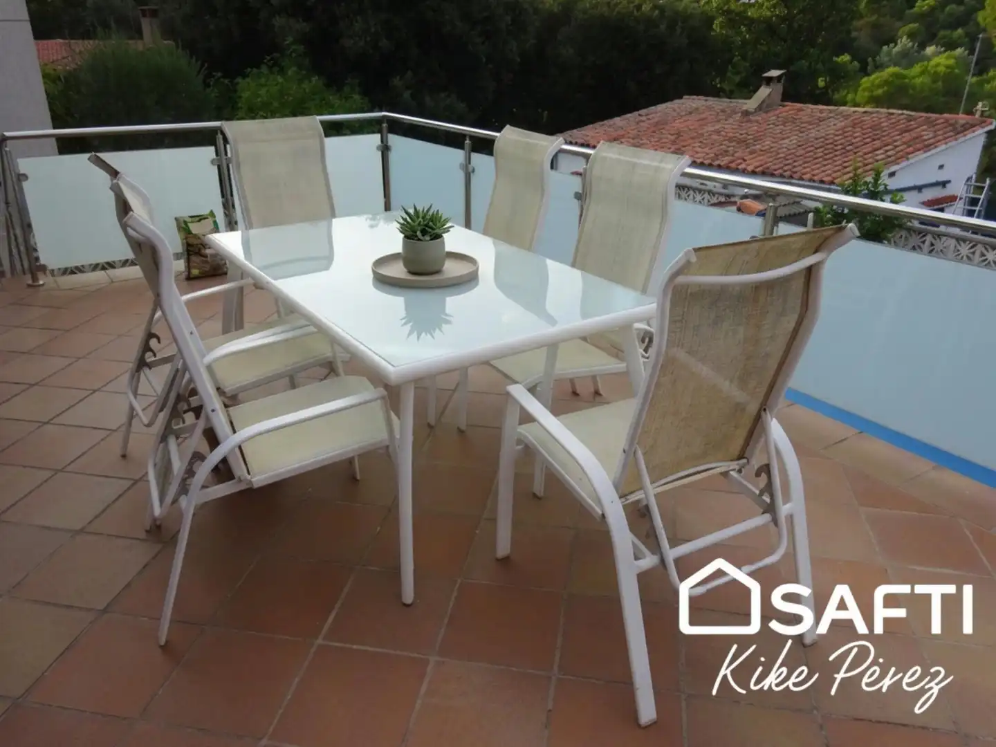 Terrassa de Casa o xalet en venda en Rubí amb Terrassa, Piscina i Moblat