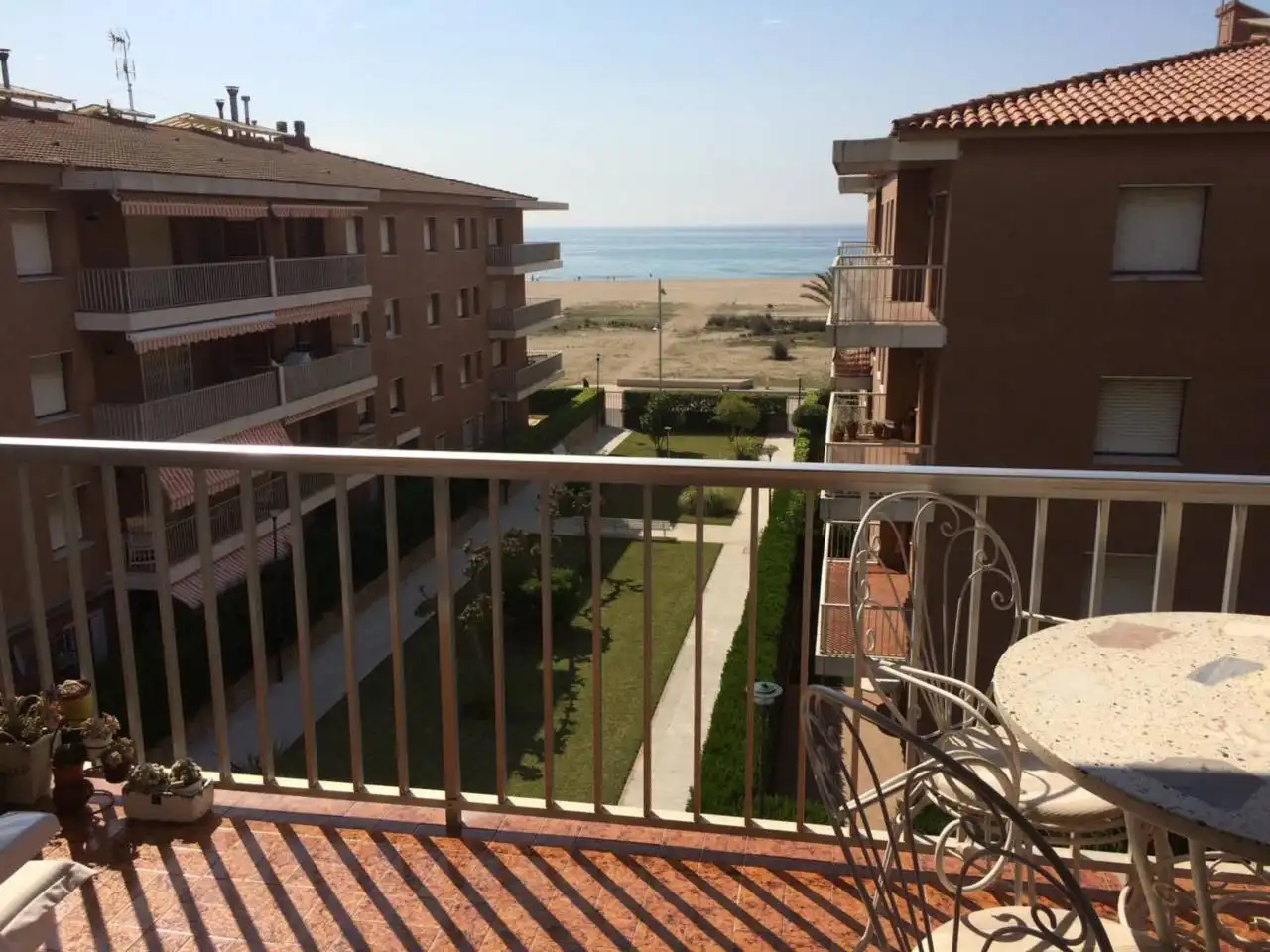 Habitación de Piso en venta en El Vendrell con Calefacción y Terraza