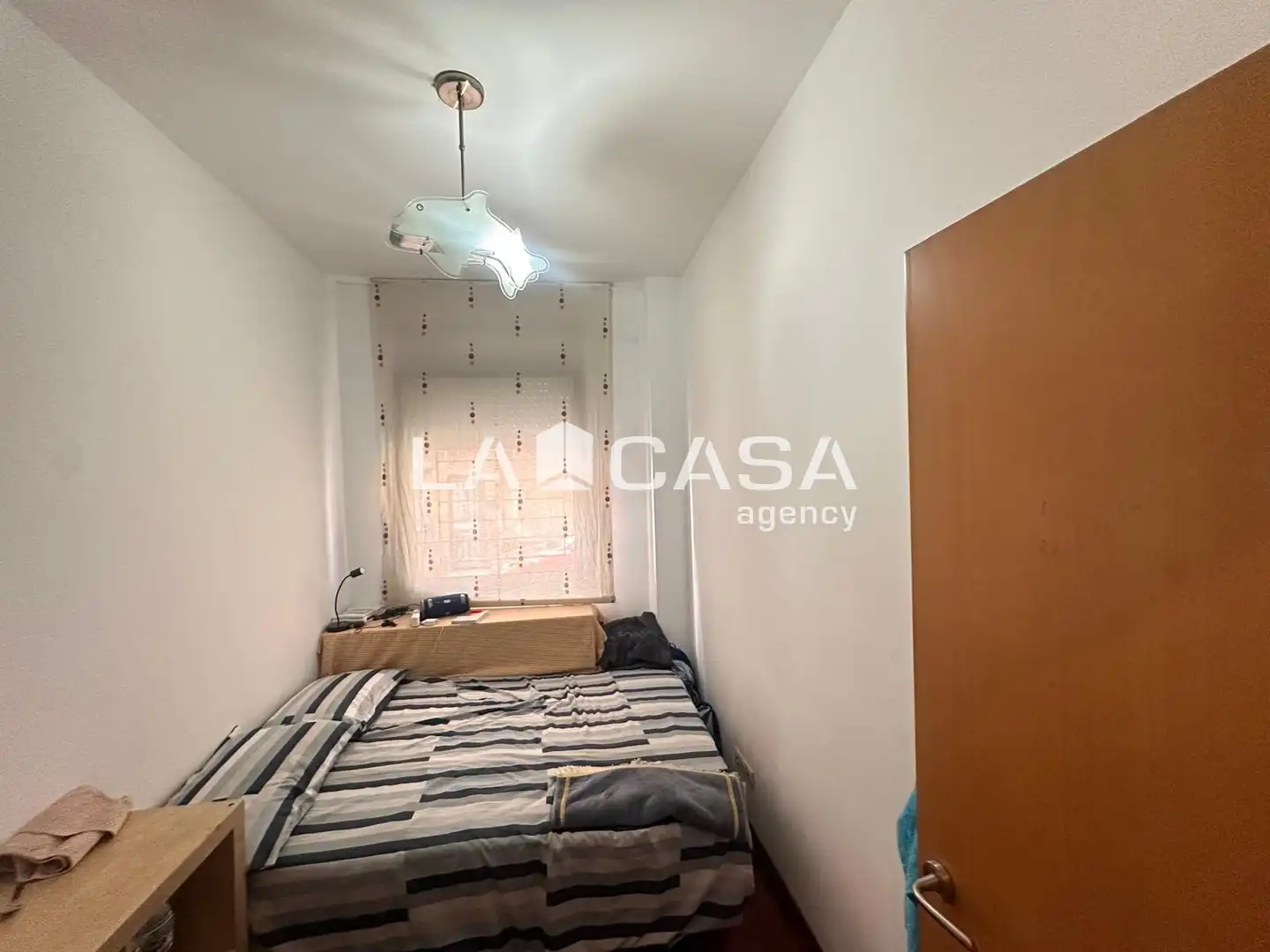Habitación de Planta baja en venta en Canovelles