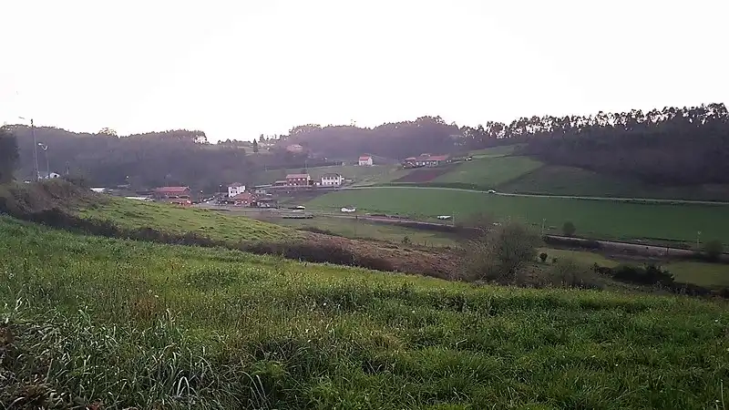 Terreny residencial en venda a Carreño