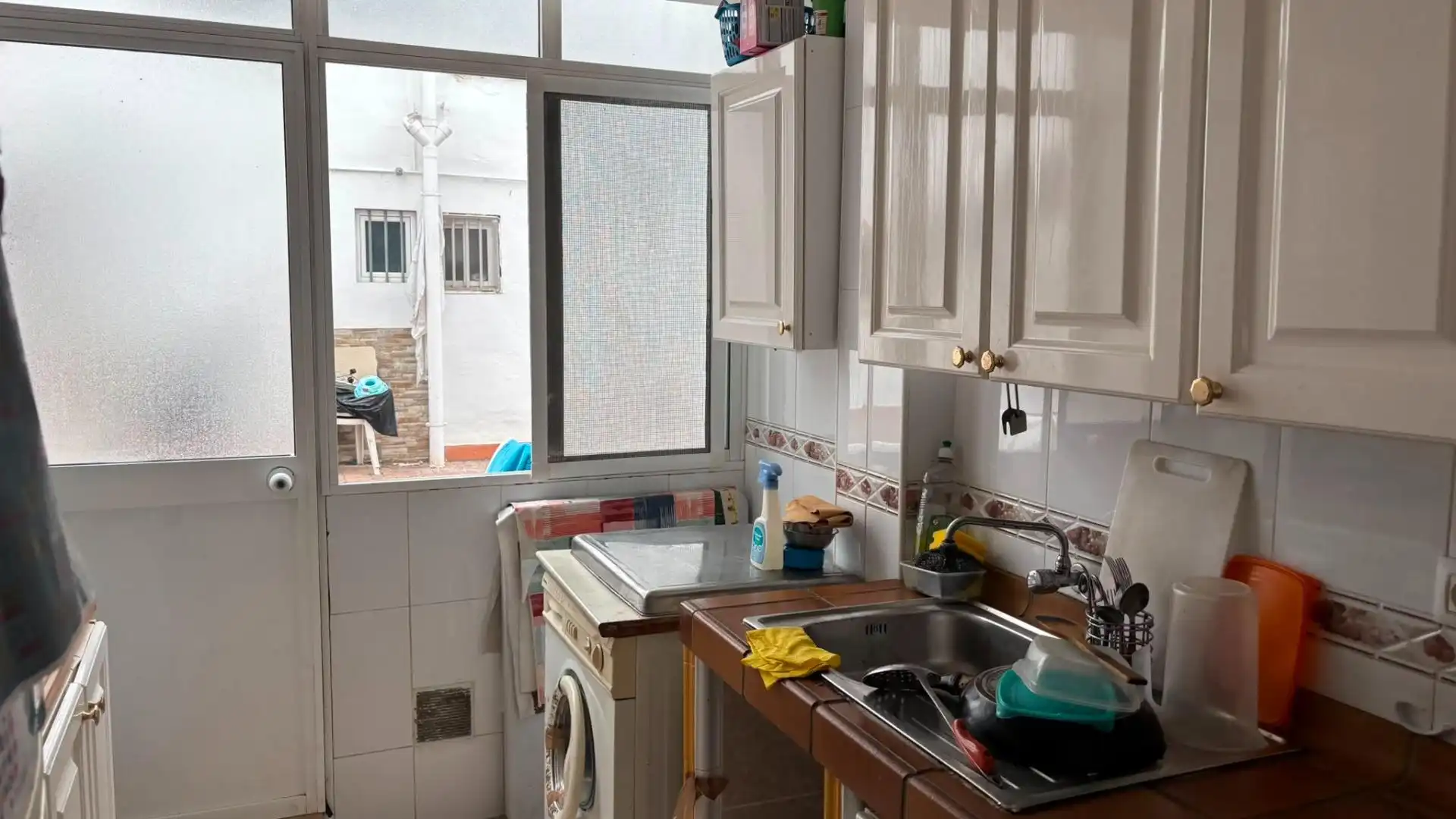 Kitchen of Flat for sale in Sevilla