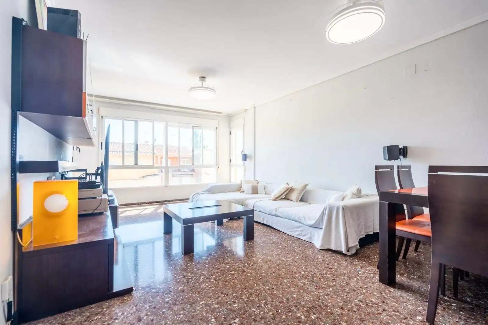 Sala de estar de Piso en venta en La Pobla de Farnals con Aire acondicionado, Horno y Balcón