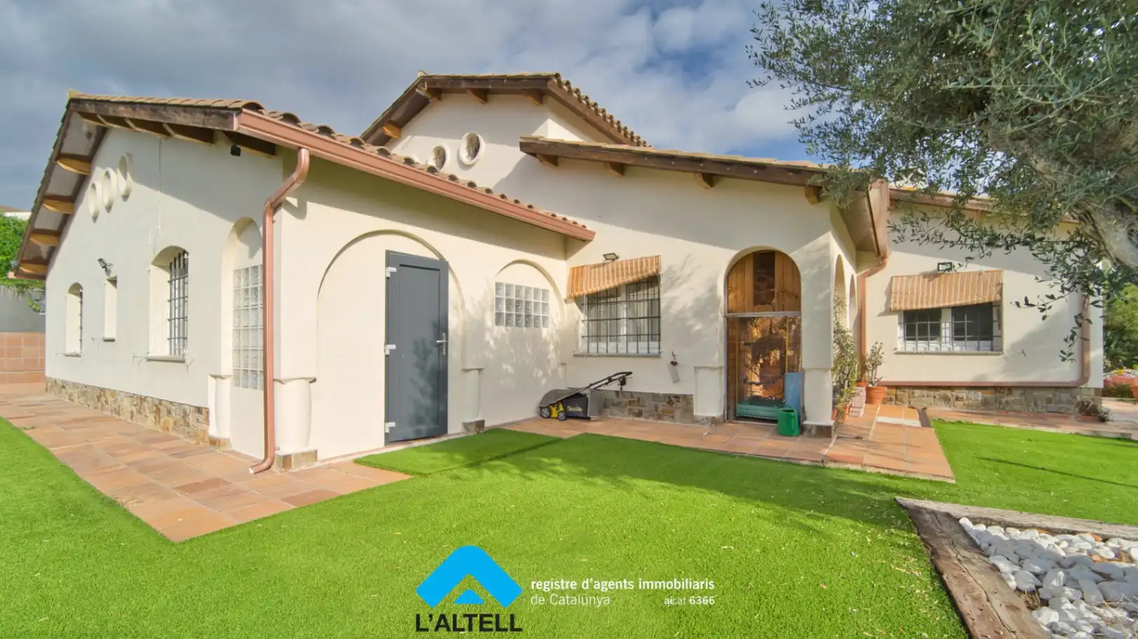 Vista exterior de Casa o chalet en venta en La Garriga con Calefacción, Jardín privado y Terraza