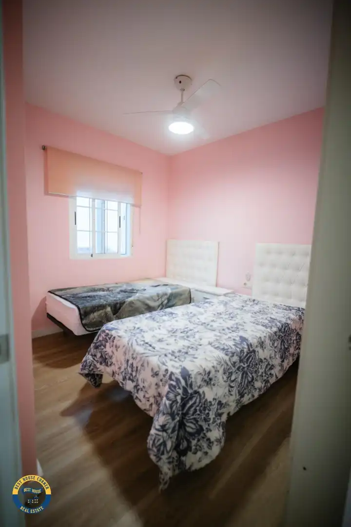 Habitación de Casa adosada en venta en Los Santos de Maimona con Aire acondicionado y Terraza