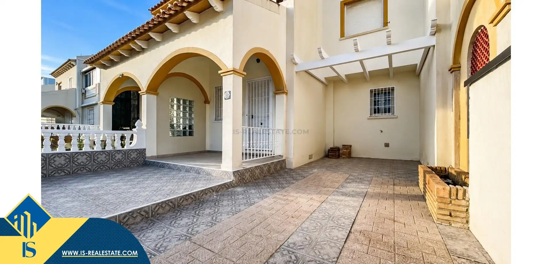 House for sale in Orihuela Costa