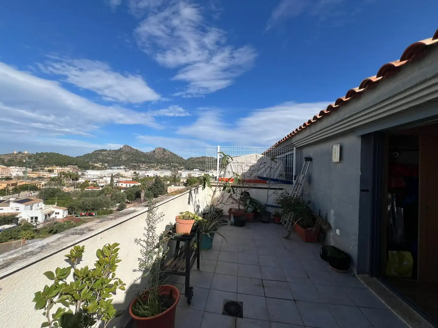 Vista exterior de Àtic en venda en Pedreguer amb Terrassa i Piscina