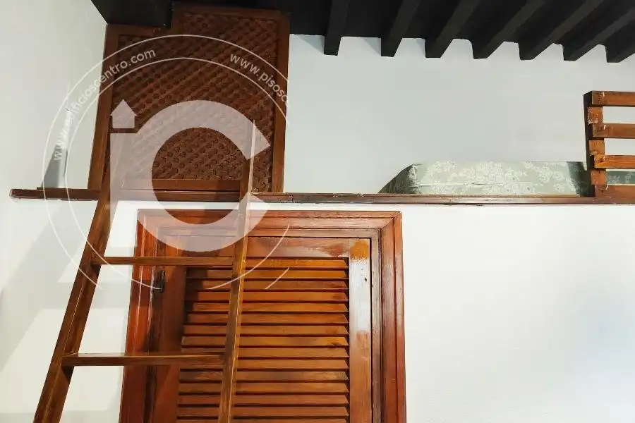 Terraza de Estudio de alquiler en Granada con Aire acondicionado