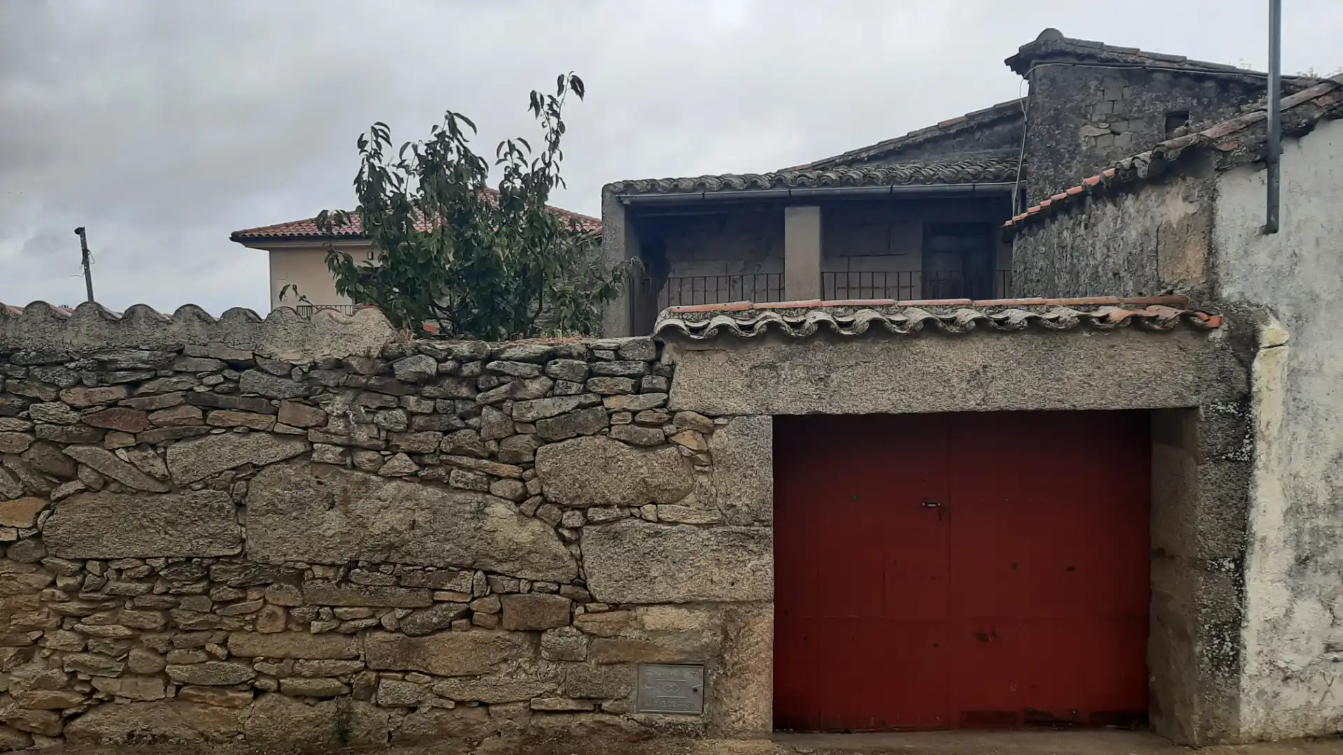 Vista exterior de Casa o chalet en venta en Bermillo de Sayago