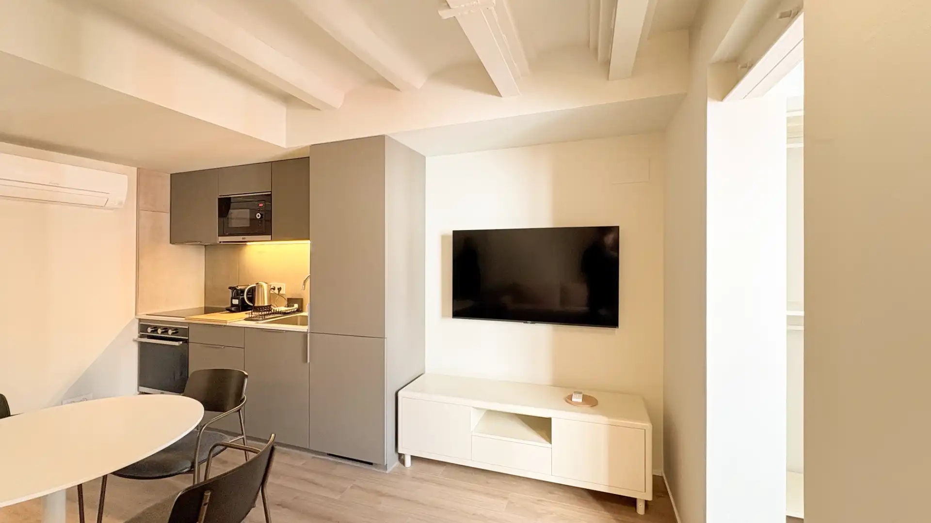 Sala de estar de Piso en venta en Barcelona con Aire acondicionado, Parquet y Terraza