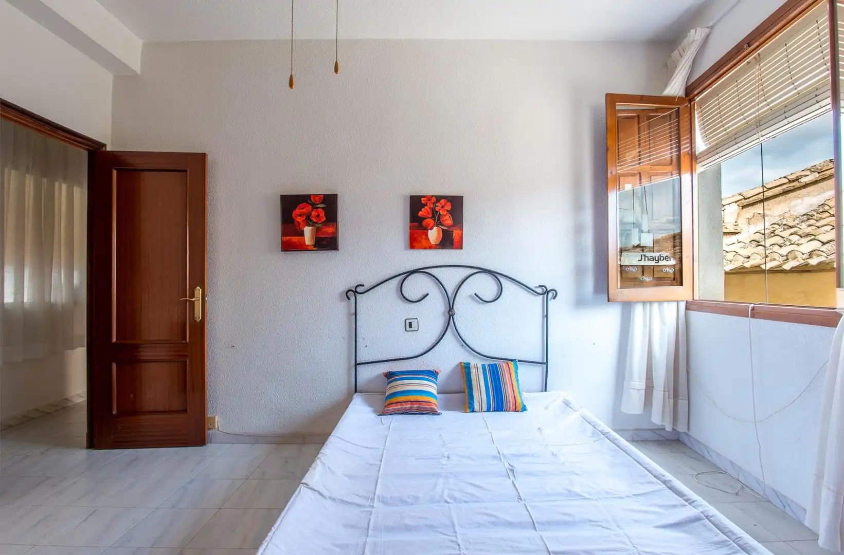 Buildings for sale in Mula