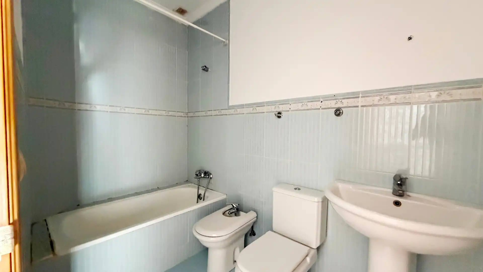 Bathroom of Detached homes for sale in Mijas  with Private garden, Terrace and Balcony