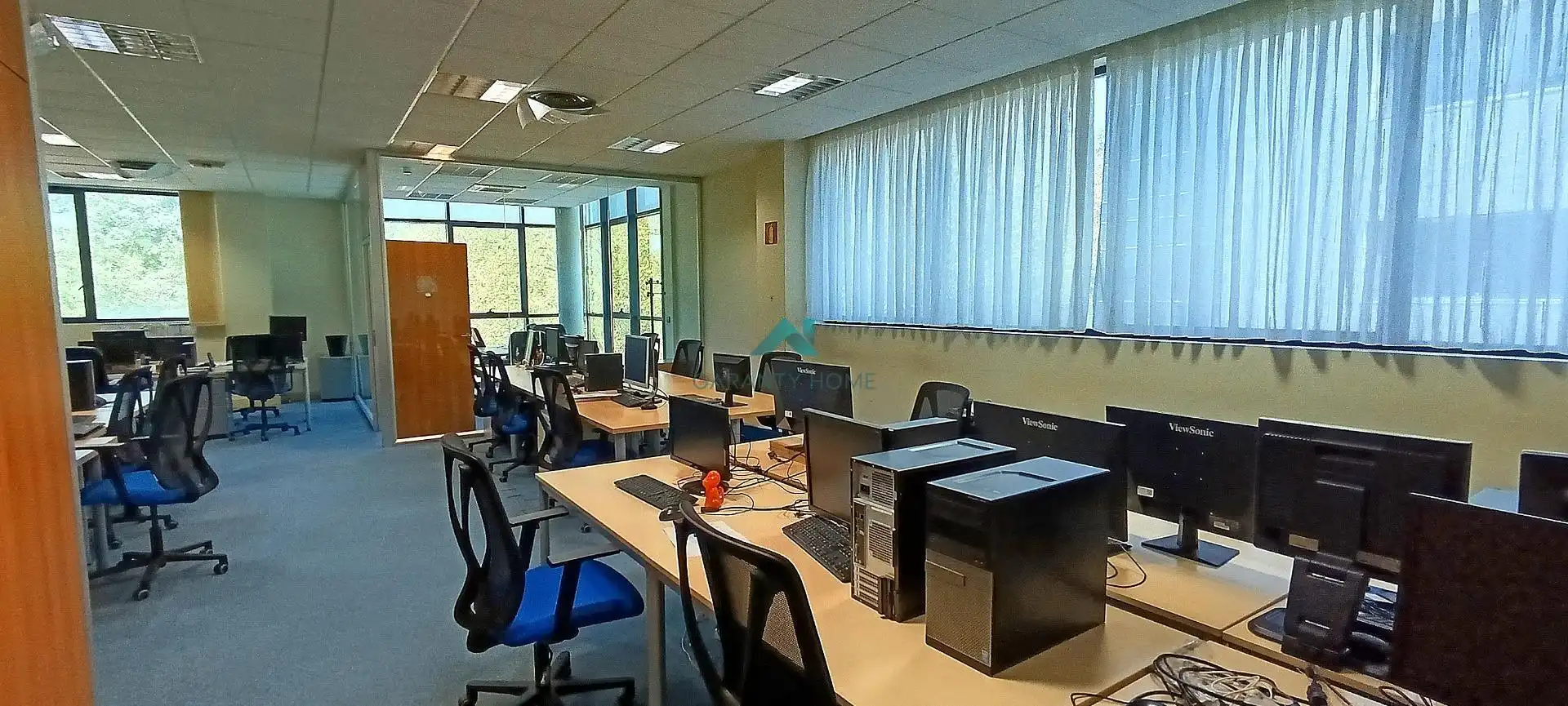 Oficina de lloguer en Vitoria - Gasteiz amb Aire condicionat i Calefacció