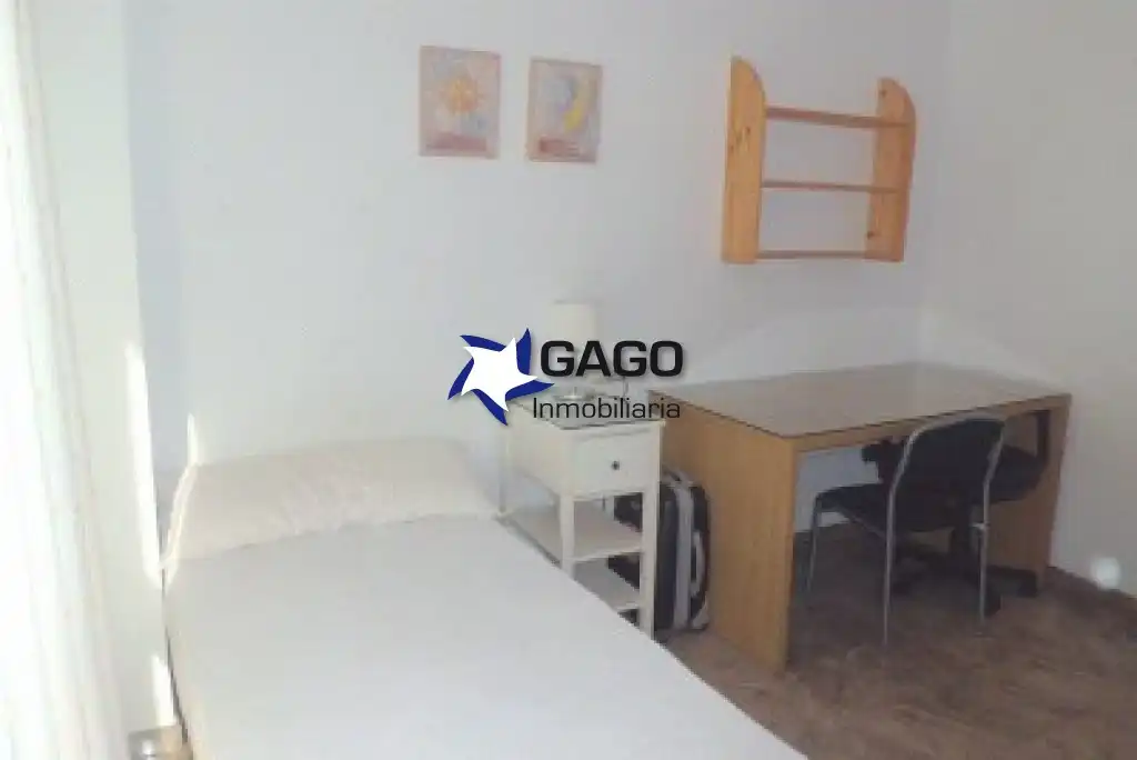 Bedroom of Flat for rent in Córdoba  with Air Conditioner, Heating and Terrace