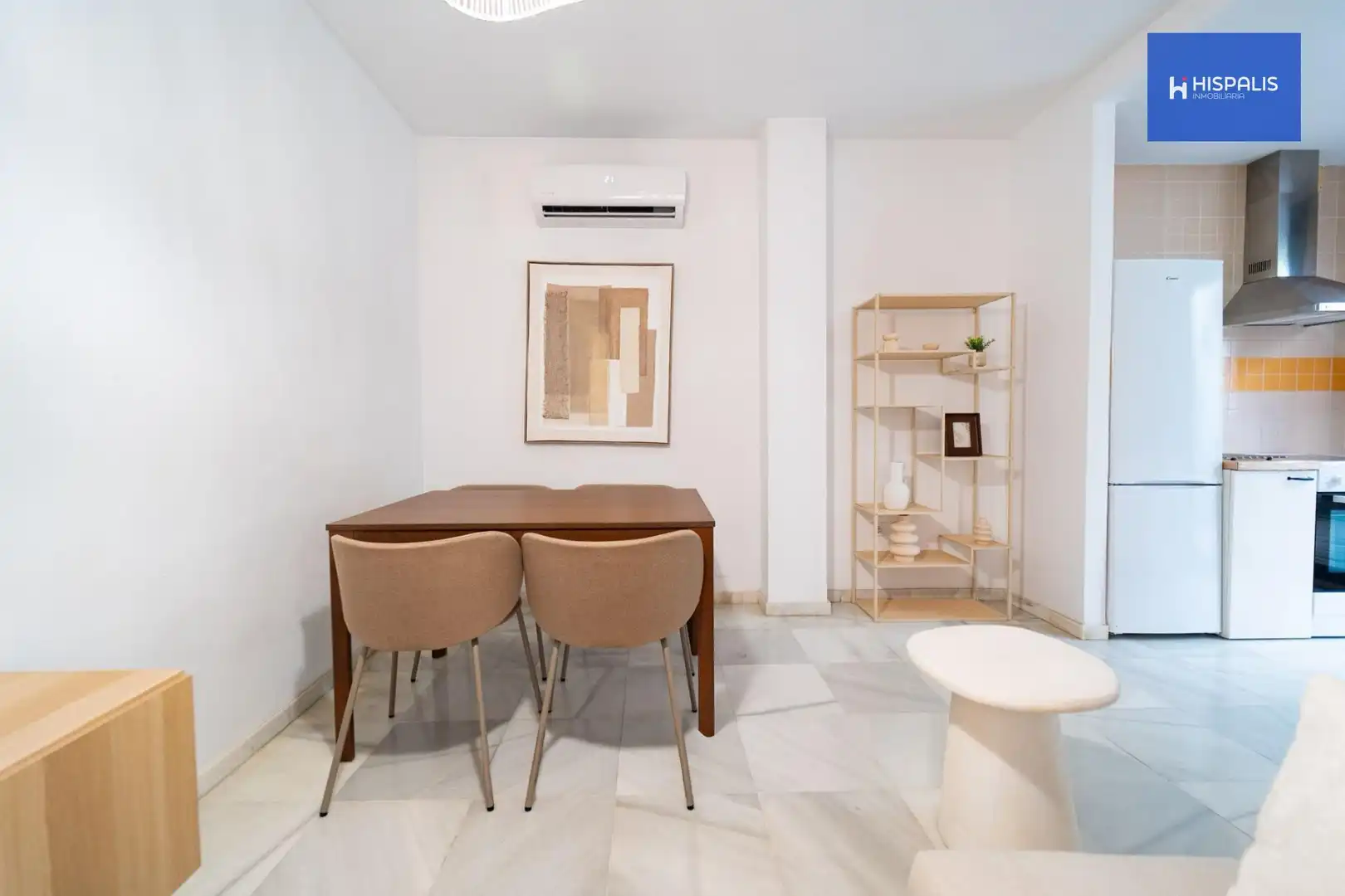 Comedor de Piso de alquiler en Sevilla con Calefacción y Amueblado