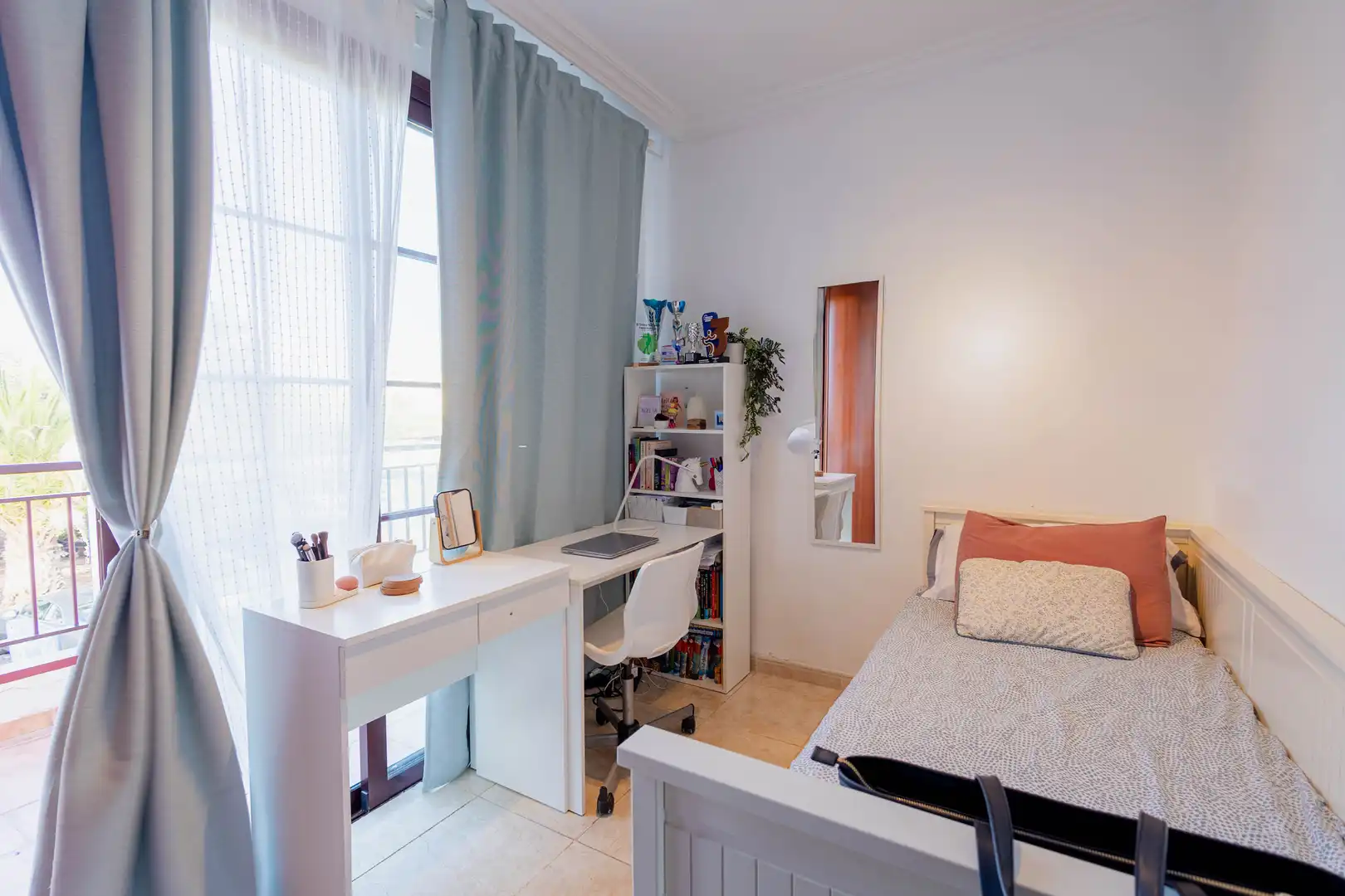 Habitación de Casa o chalet en venta en Arona con Jardín privado, Terraza y Balcón