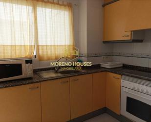 Kitchen of Apartment to rent in Gandia  with Air Conditioner and Swimming Pool