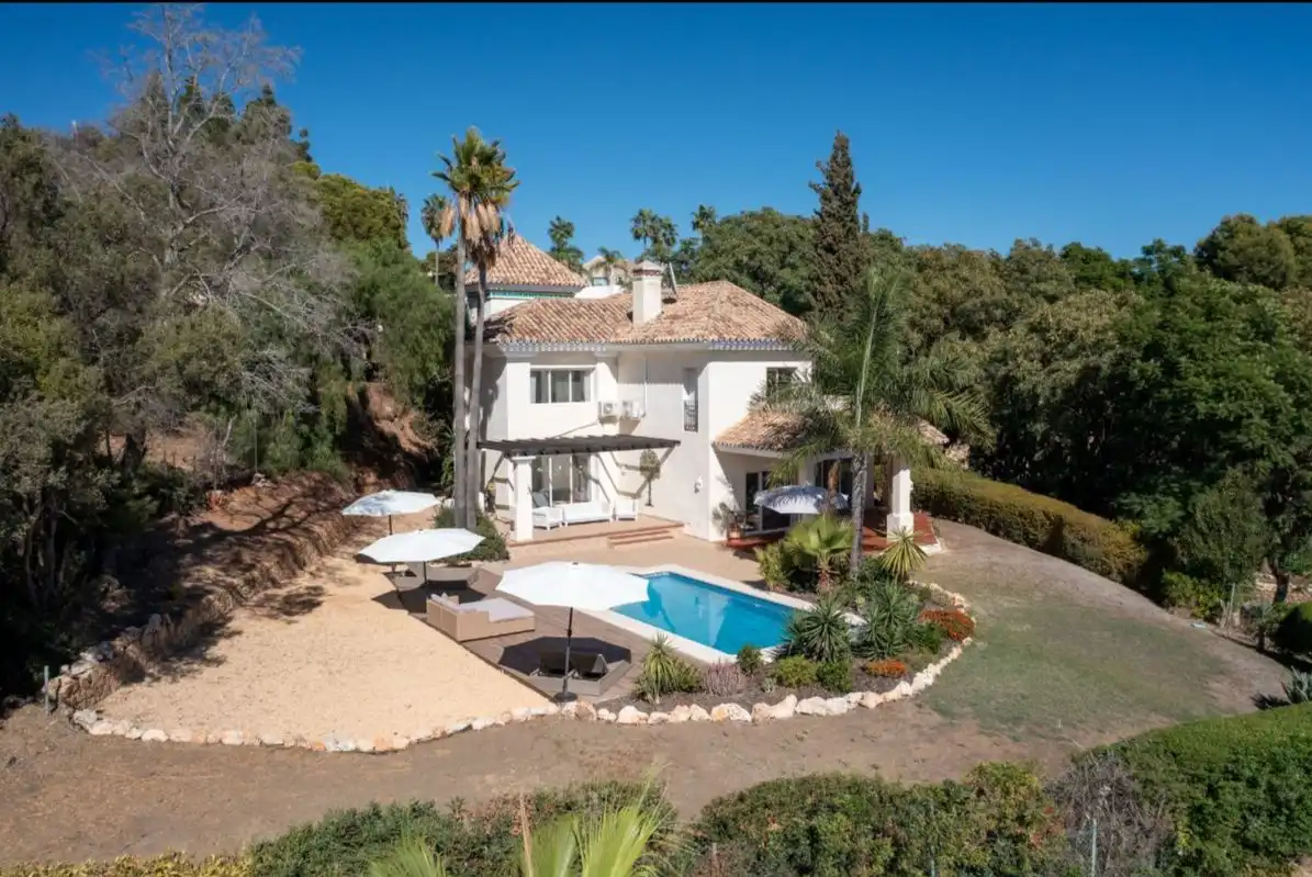 Villa con piscina in vendita a Elviria - Cabopino