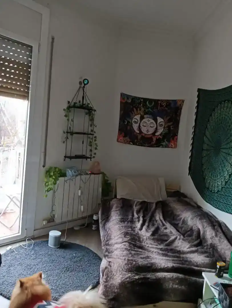 Schlafzimmer von Wohnung zur Miete in  Barcelona Capital mit Klimaanlage und Balkon