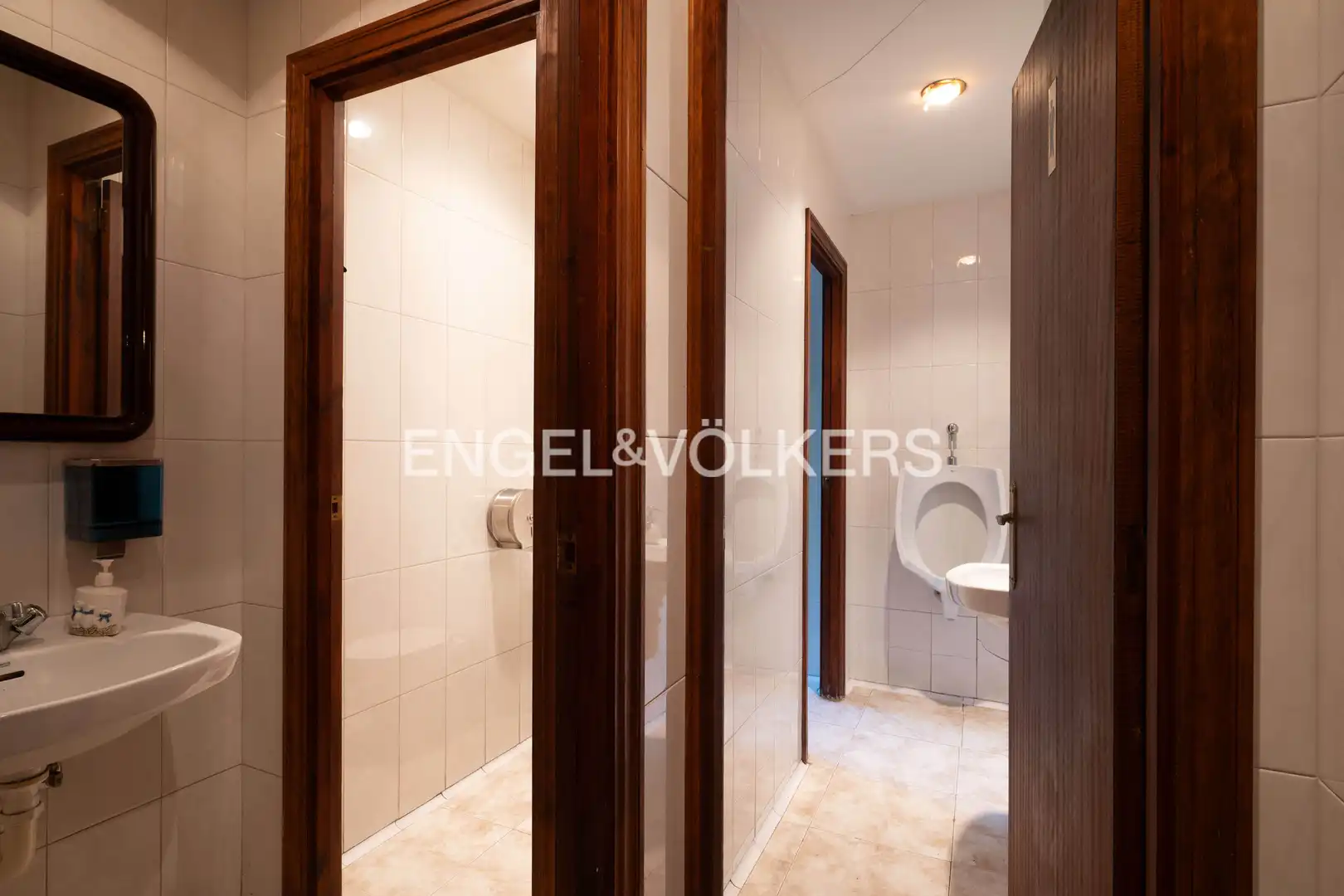 Casa o xalet en venda en Donostia - San Sebastián  amb Calefacció, Jardí privat i Terrassa